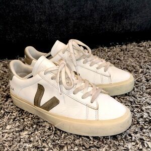 Women’s Veja Esplar Sneaker. Used but clean. The most comfy!  Smoke free house.